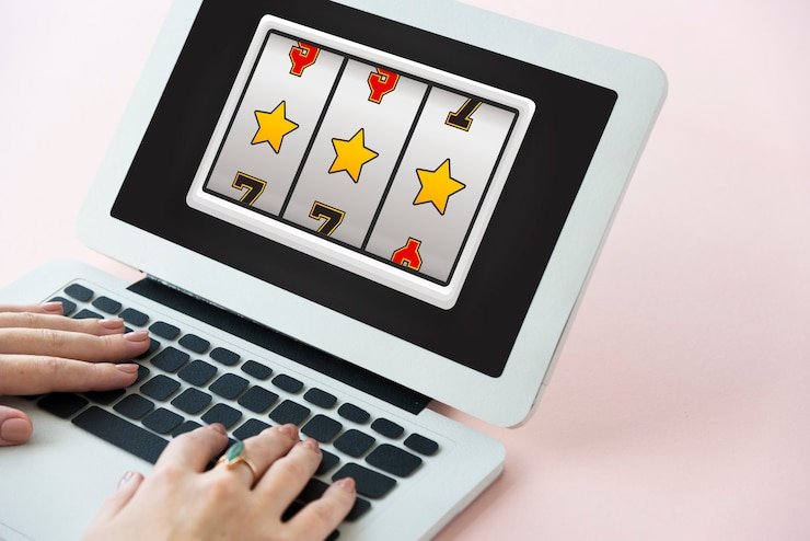 Pengguna mendapatkan bantuan dan edukasi tentang Responsible Gaming melalui platform halo138